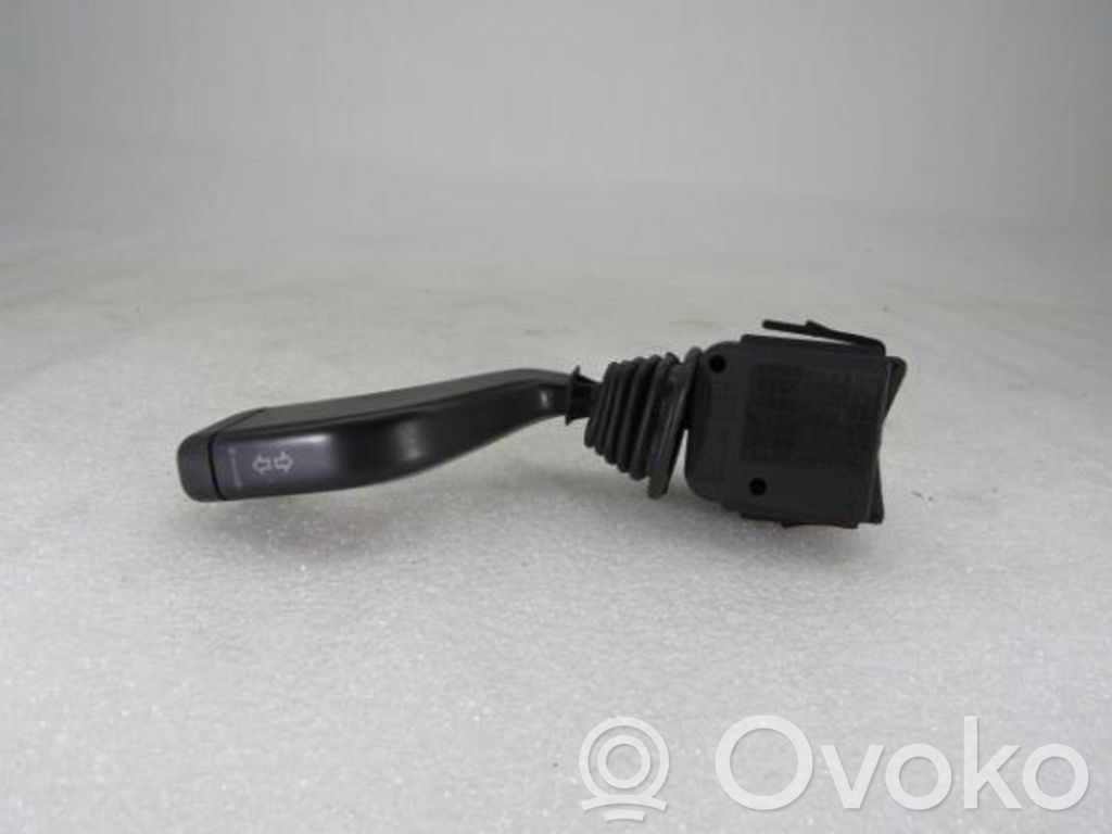 Opel Corsa B Manetka / Przełącznik kierunkowskazów wycieraczek 