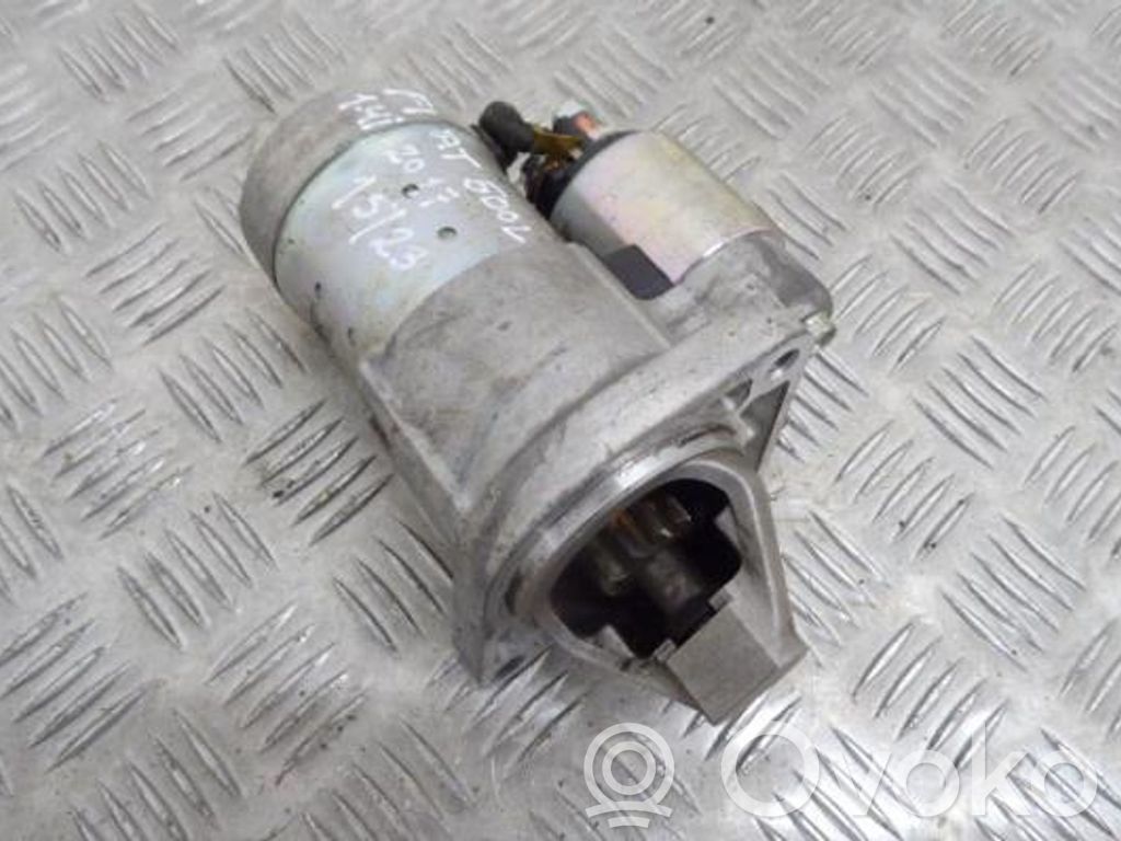 Fiat 500L Motor de arranque 