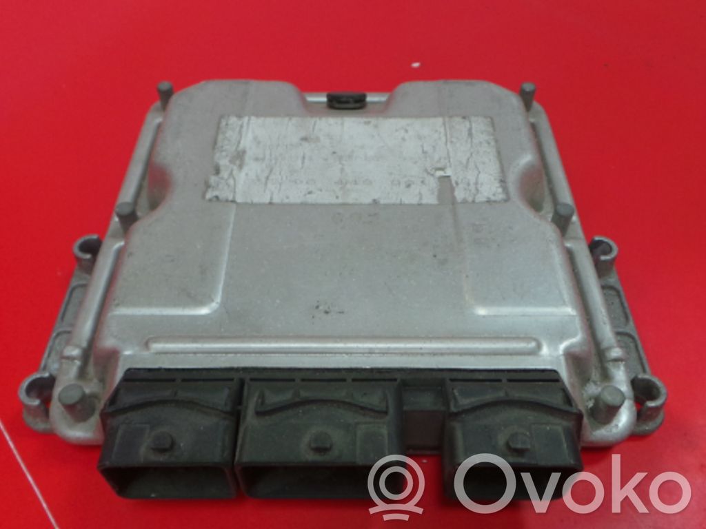 Engine control unit/module   010,07,281,779,887,9644606180,BOSCH