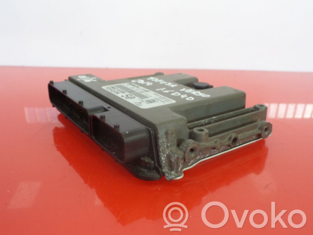 Unidad de control/módulo del motor   0281030467,030,281,467,896610F500,BOSCH