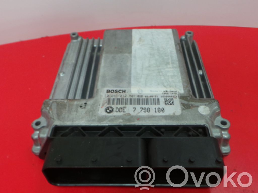 Блок управления двигателя   012,281,7798180,BOSCH