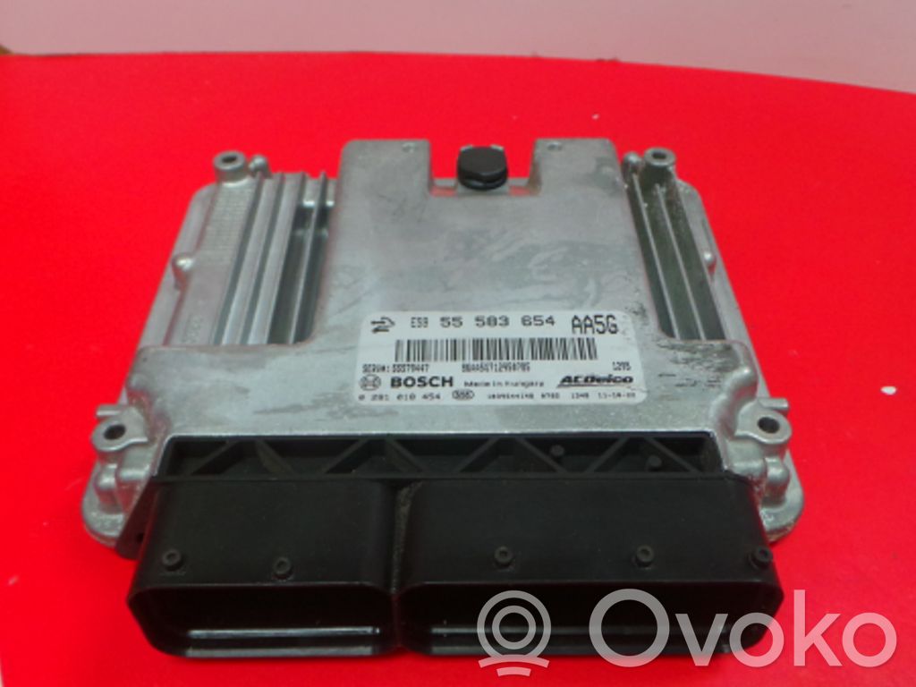 Engine control unit/module   018,1039S44148,281,454,55583654,BOSCH