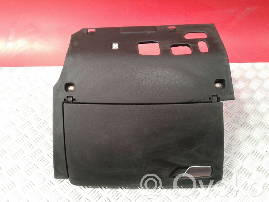 Handschuhfach   1104875X,T0503968