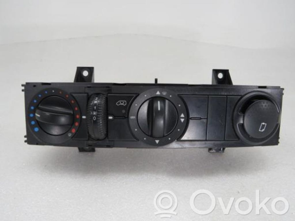 Volkswagen Crafter Panel klimatyzacji 