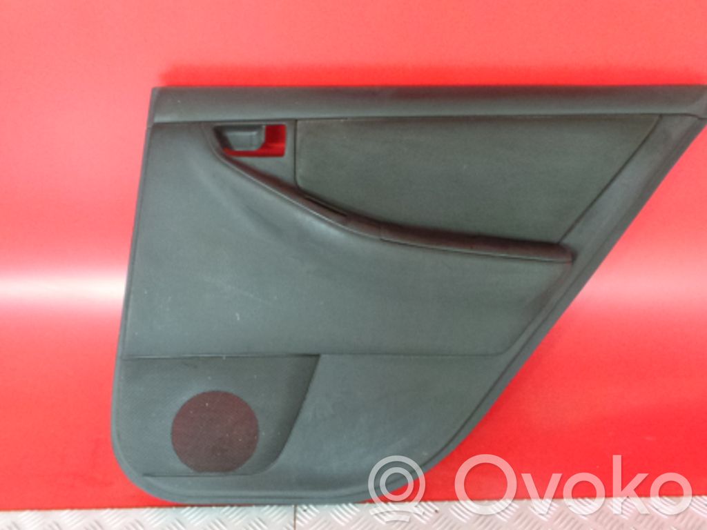 Toyota Corolla Verso E121 Rear door card panel trim 