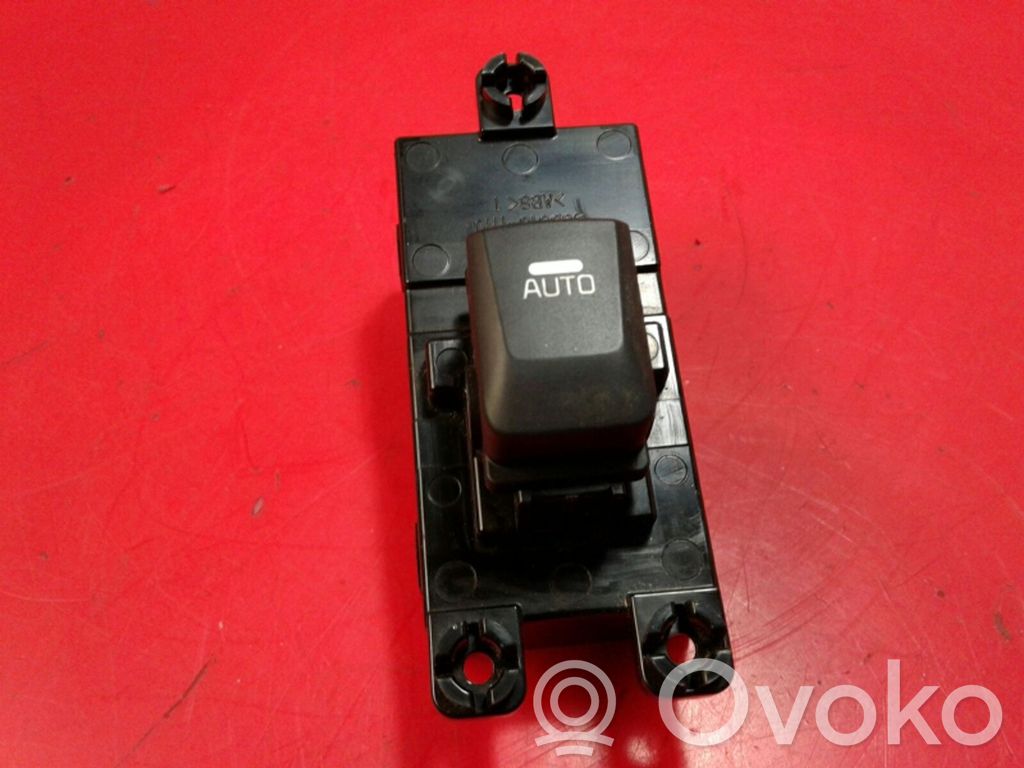 KIA Ceed Electric window control switch 