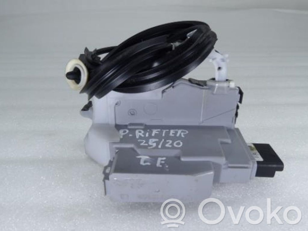 Peugeot Rifter Rear door lock 