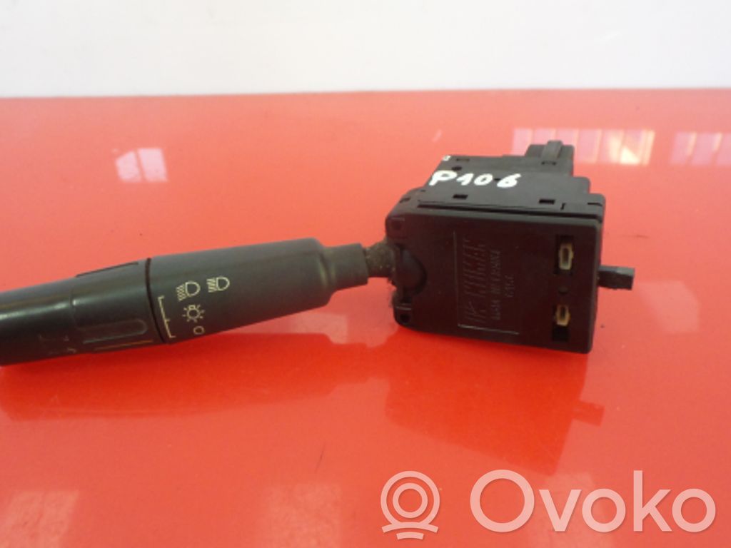 Peugeot 106 Interruptor de luz 