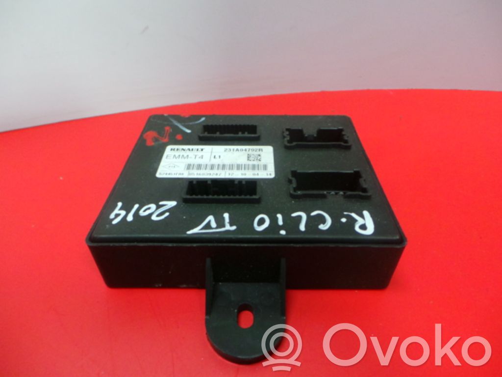 Renault Clio IV Comfort/convenience module 