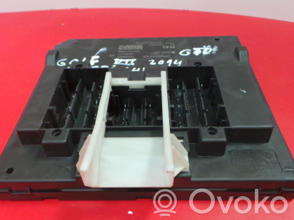 Module confort   5Q0937084AE,5WK50793E,BCM