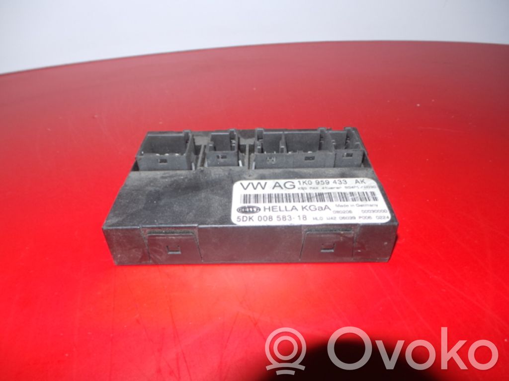 Module confort   1K0,07,433,5DK00858318,HELLA