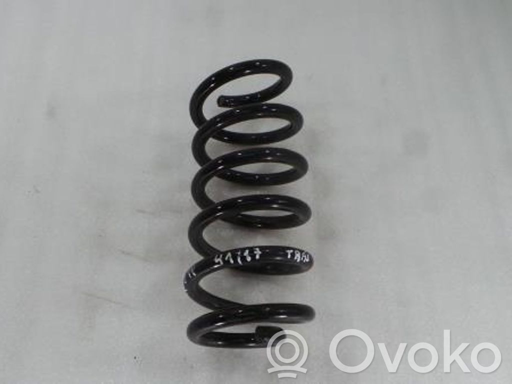 Renault Clio IV Rear coil spring 