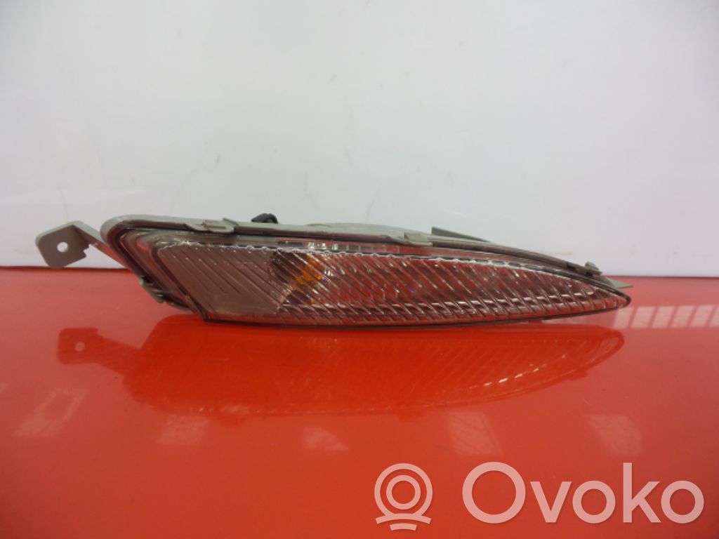 Opel Astra J Etupuskurin suuntavilkku 