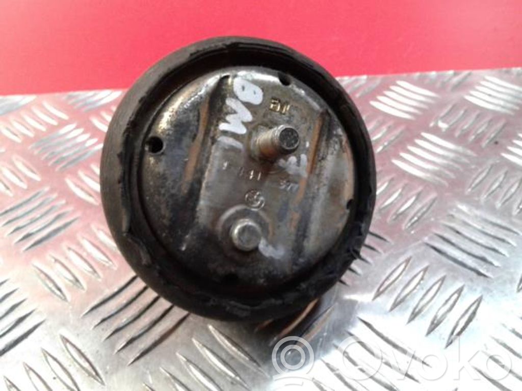 BMW Z3 E36 Engine mount bracket 
