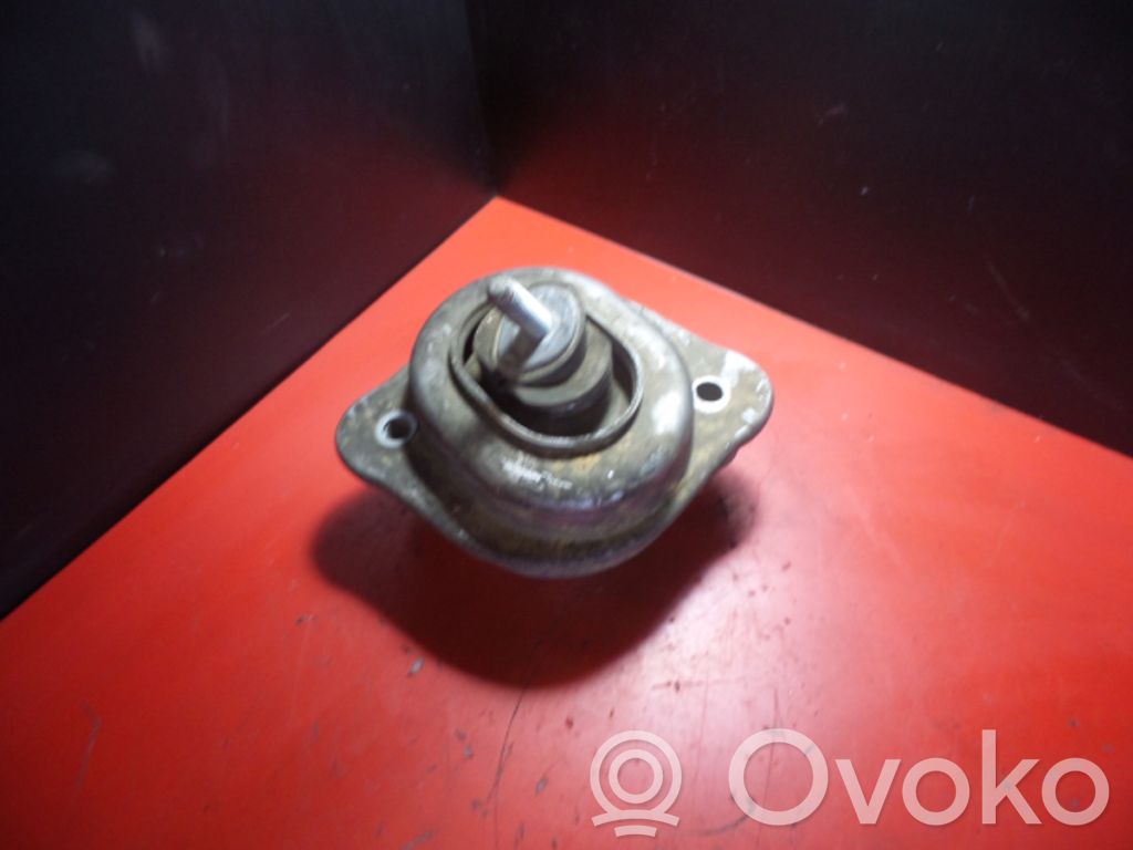 BMW X3 E83 Engine mount bracket 