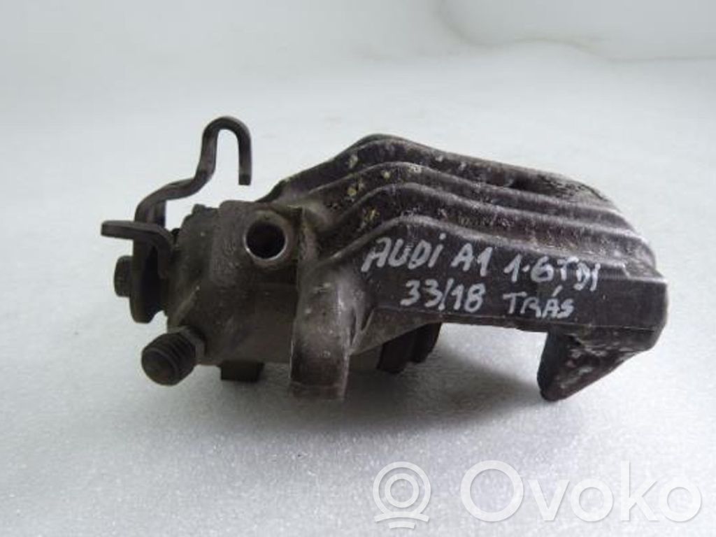 Audi A1 Tylny zacisk hamulcowy 