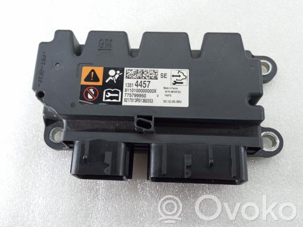 Opel Astra K Airbag control unit/module 