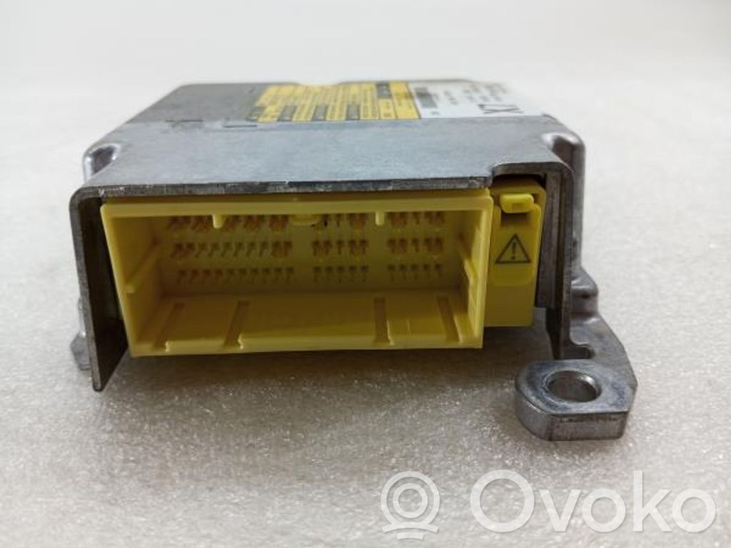 Toyota Auris E180 Unidad de control/módulo del Airbag 