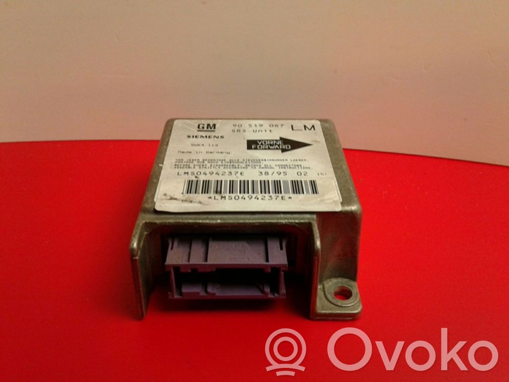 Opel Astra F Airbag control unit/module 