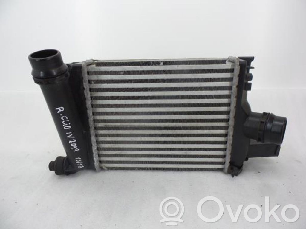 Renault Clio IV Chłodnica powietrza doładowującego / Intercooler 