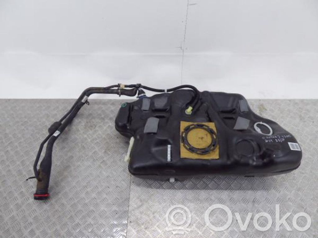 Opel Astra J Polttoainesäiliö 