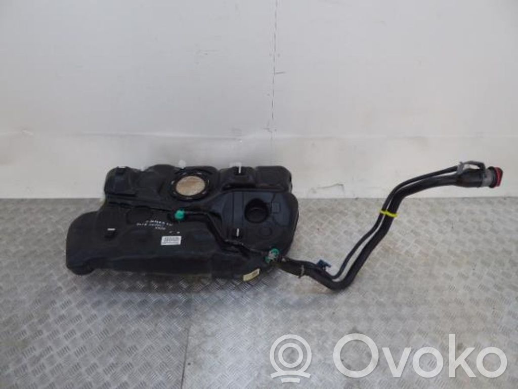 Opel Astra K Serbatoio del carburante 