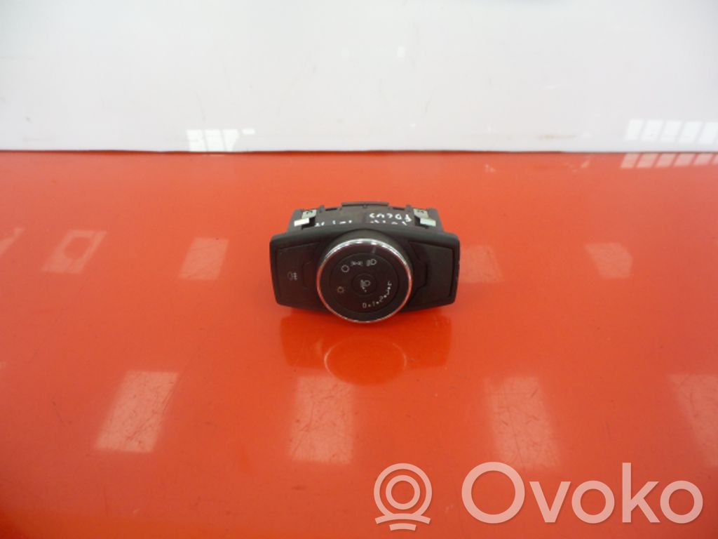Ford Focus Pyyhkimen/suuntavilkun vipukytkin 