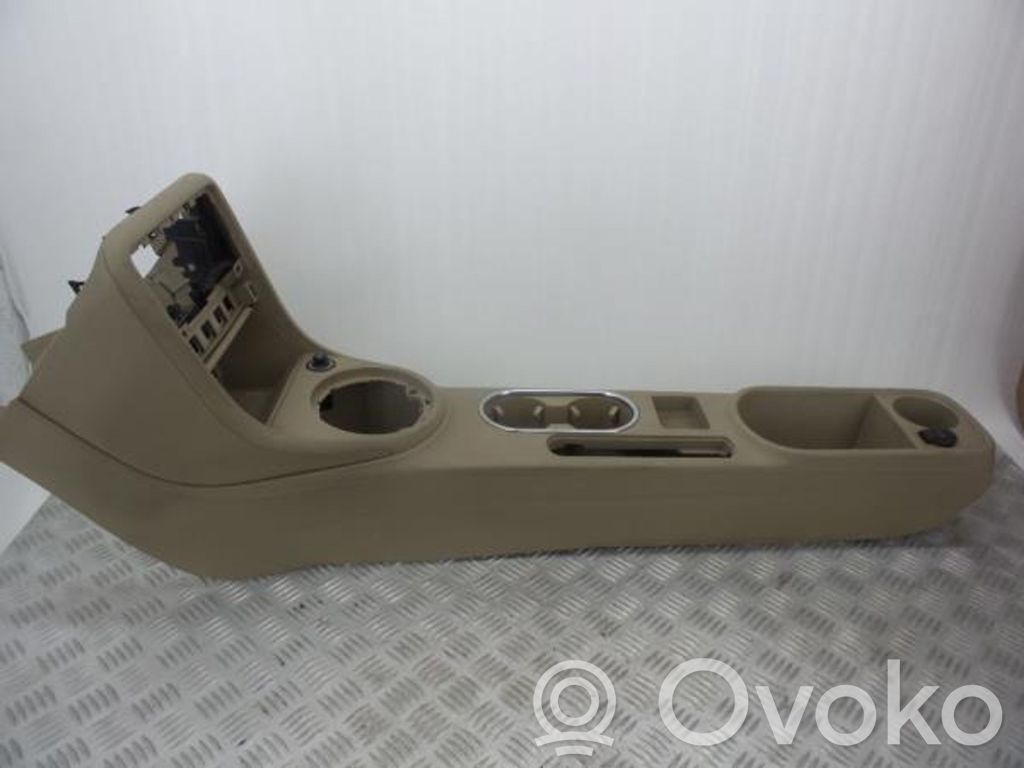 Volkswagen Beetle A5 Center console 