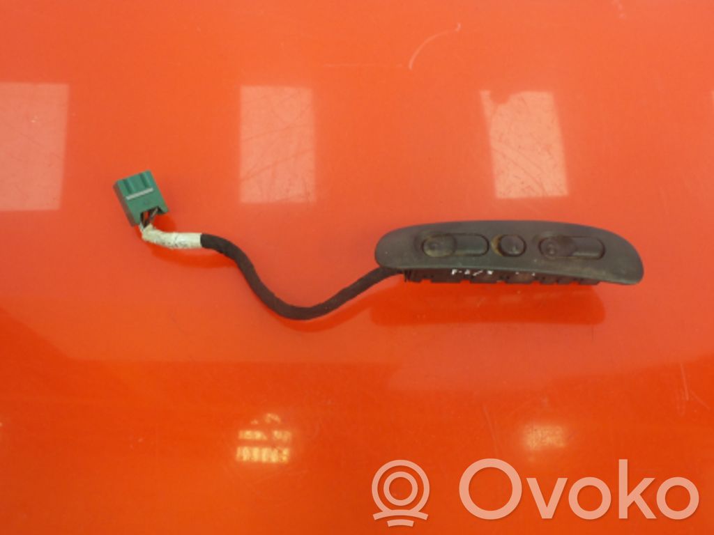 Opel Vectra B Electric window control switch 