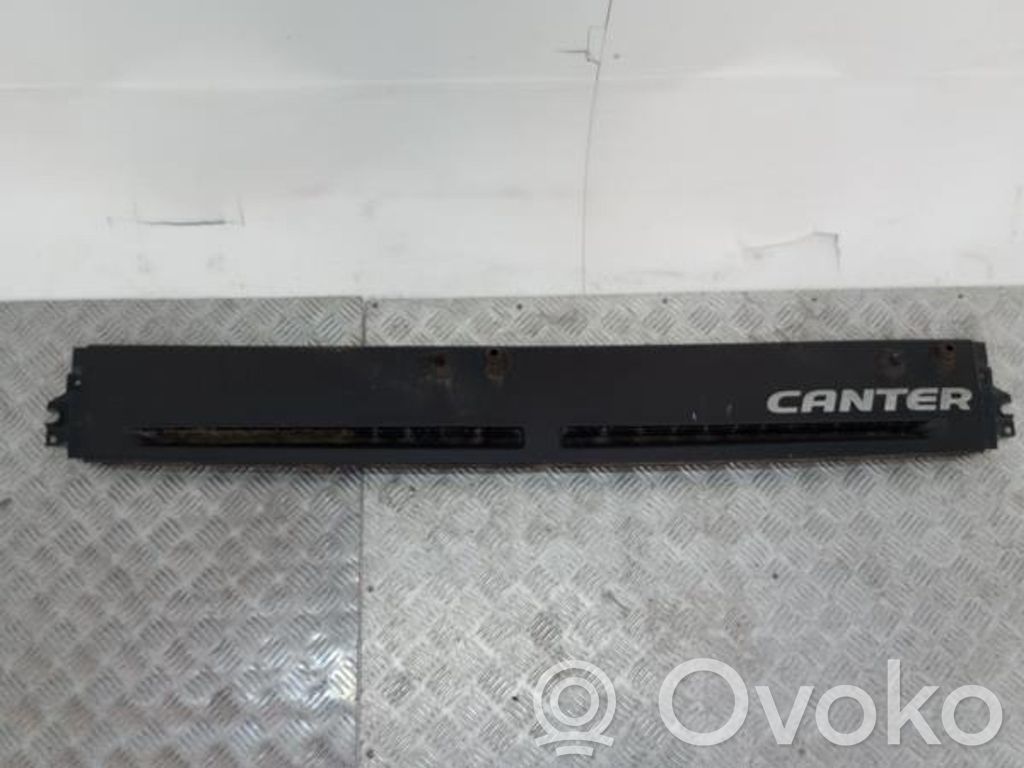 Mitsubishi Canter Cita veida salona detaļa 