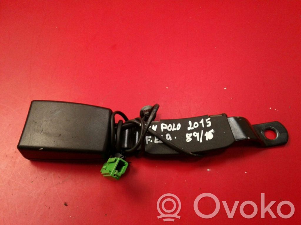 Volkswagen Polo V 6R Front seatbelt 