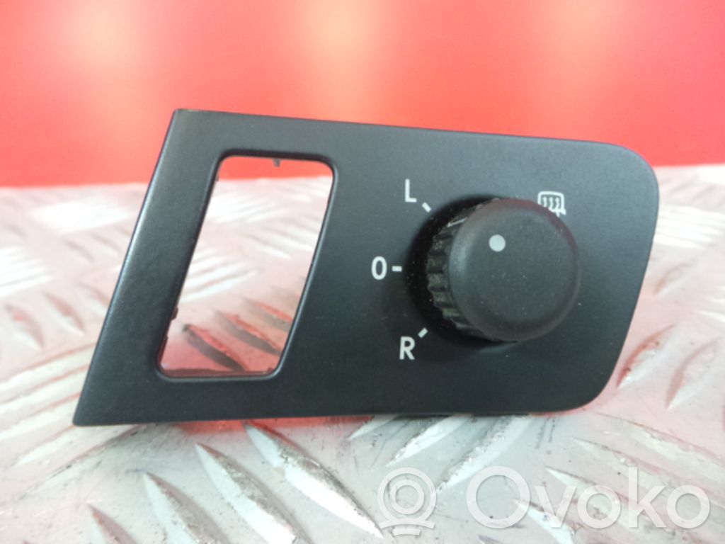 Multifunctional control switch/knob   1T1959552K,1T1959552K,COMDESEMBACIADOR,REGULADORESPELHOS