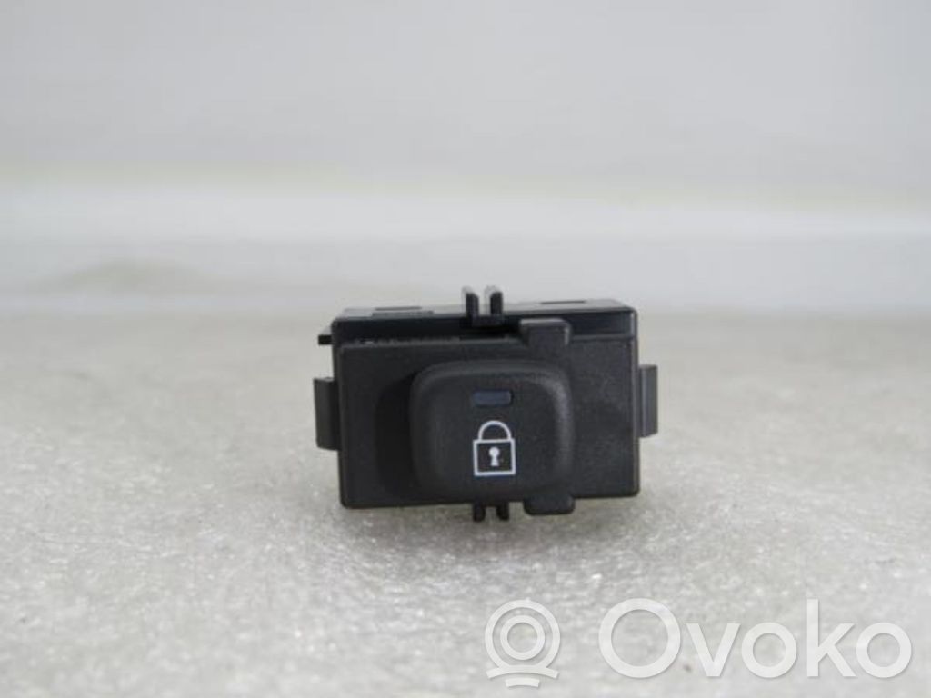 Multifunctional control switch/knob   31343107,14W124,TRASESQUERDO