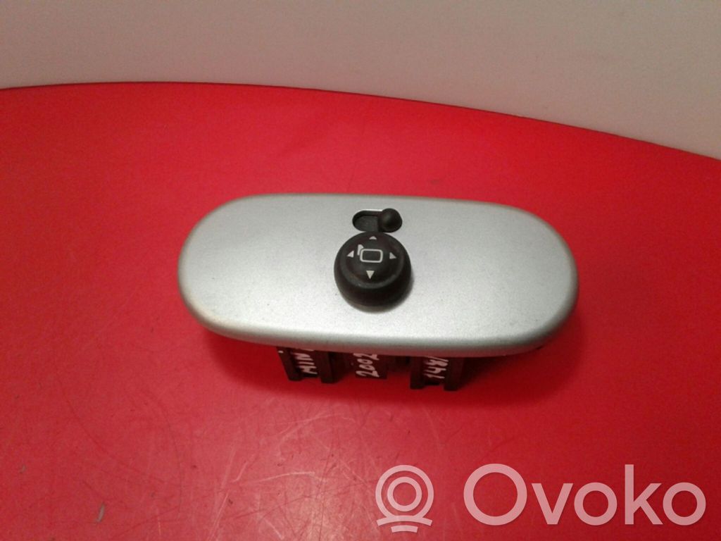 Multifunctional control switch/knob   03216000,915