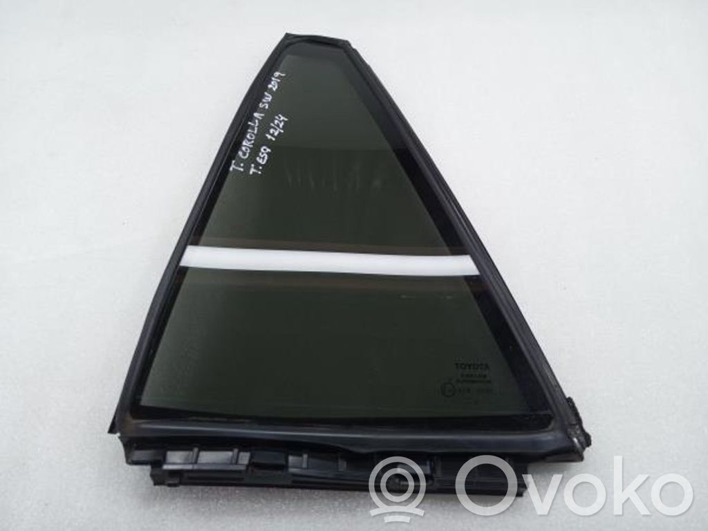 Seitenscheibe hinten   E1743R00101,6818902260