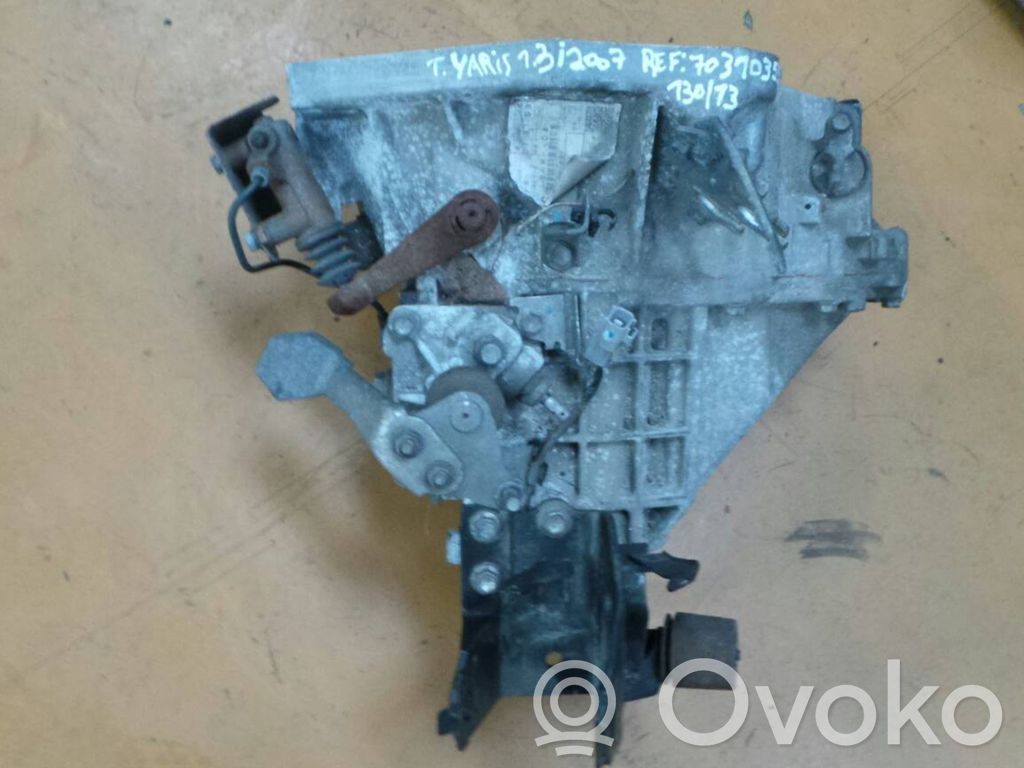 Toyota Yaris Manual 5 speed gearbox 