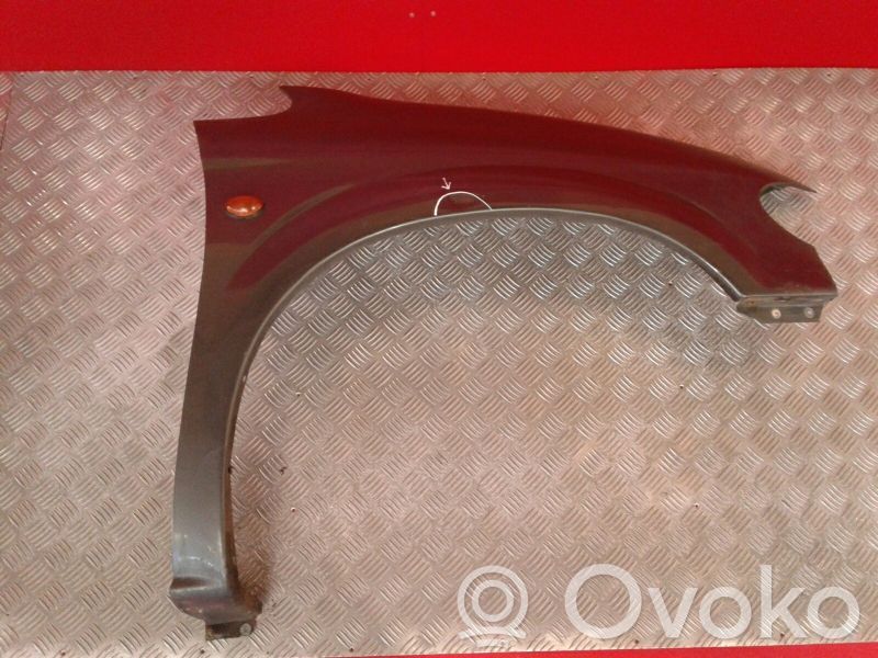 Chrysler Voyager Spārns 