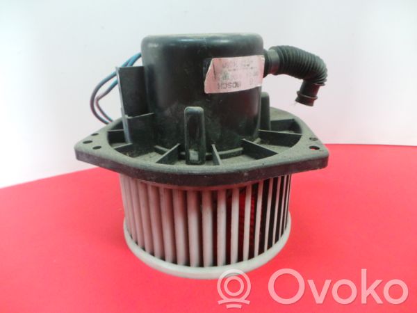 Nissan Primera Pečiuko ventiliatorius/ putikas 