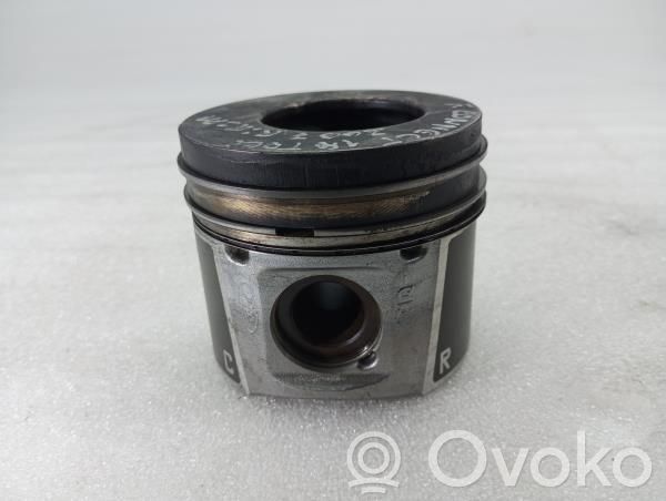 Ford Tourneo Piston 