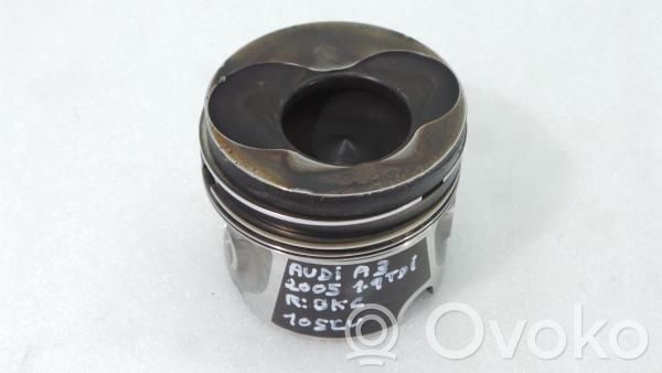 Audi A3 S3 8P Piston 