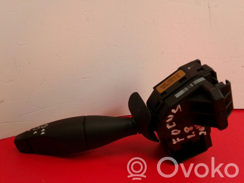 Ford Focus Autres commutateurs / boutons / leviers 