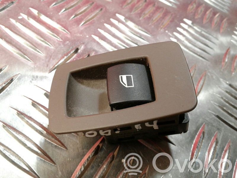 BMW 1 E81 E87 Electric window control switch 