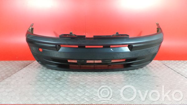 Fiat Punto (188) Priekinis bamperis 