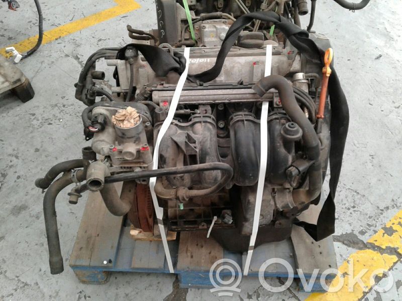 Volkswagen Polo III 6N 6N2 6NF Kompletne silniki 