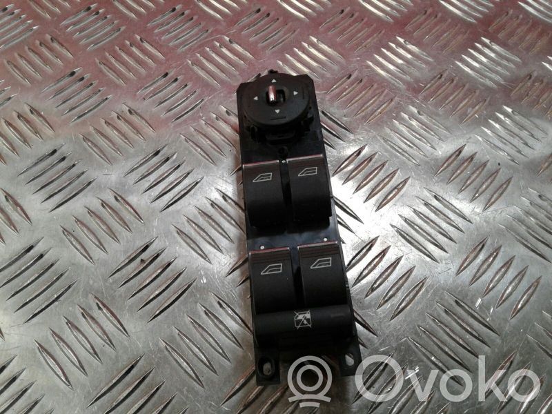 Interruptor del elevalunas eléctrico   AM5T,14A132,AA