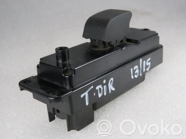 Electric window control switch   03124620,1246,159299,GS1E66380
