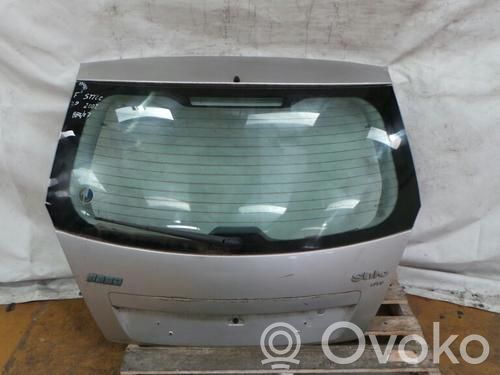 Tailgate/trunk/boot lid   07,2251