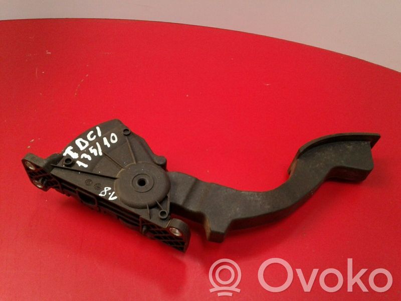 Accelerator throttle pedal   4M51,135,6PV00864132,9F836,AK