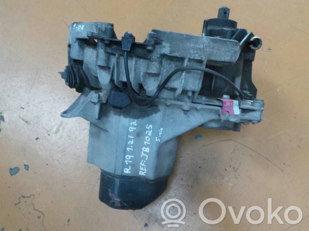 Renault 19 Механическая коробка передач, 5 передач 