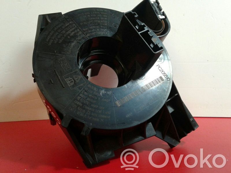 Ford Focus Turvatyynyn liukurenkaan sytytin (SRS-rengas) 